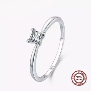 0.29Ct 3.5mm Princess Cut Solitaire Ring VVS1 Diamond